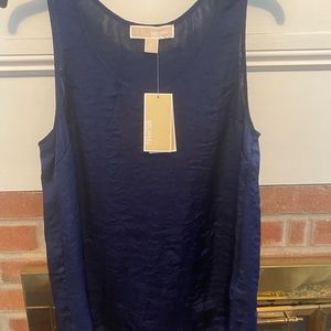 NWT Beautiful Michael Kors silky blouse. Size L